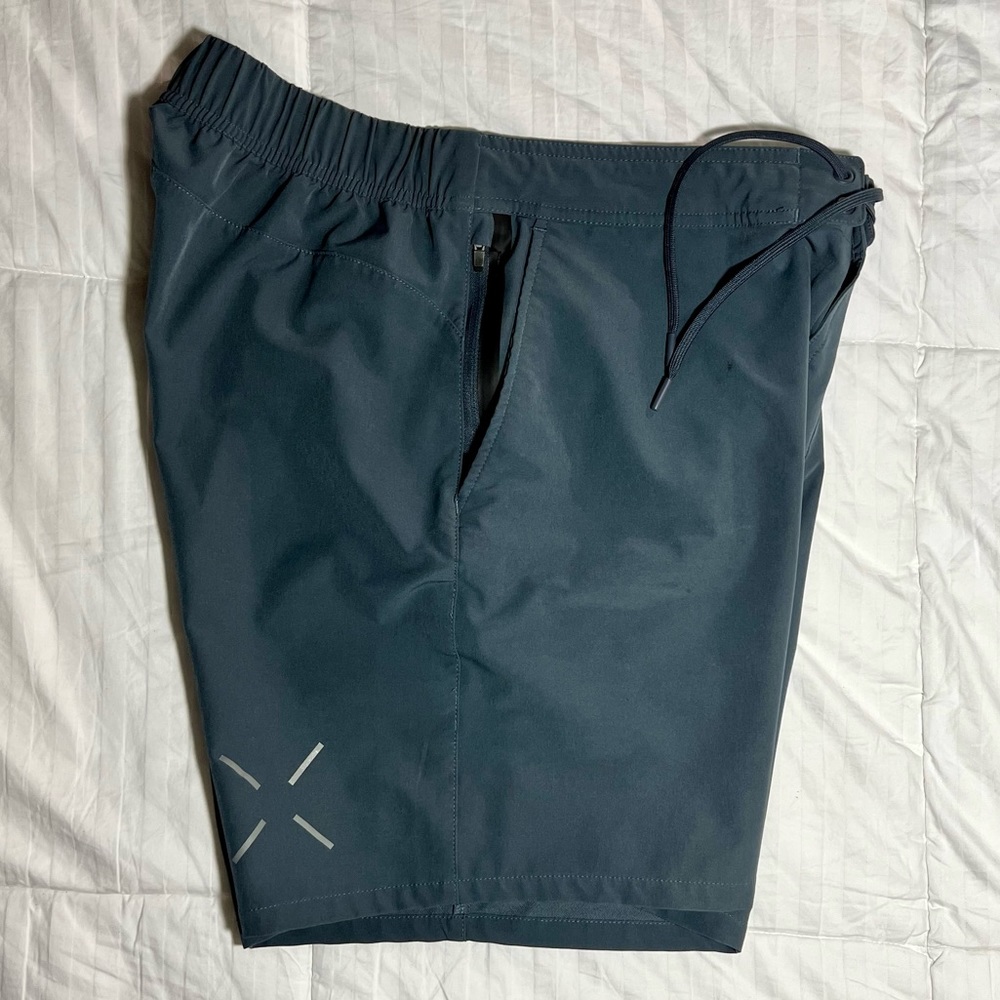 Foundation Shorts 7”